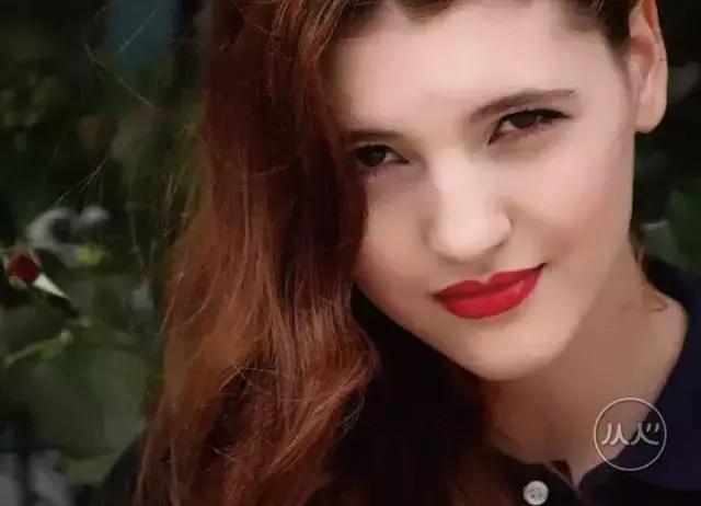 会喝酒的女人是怎样的女人,能喝酒的女人是什么样的人