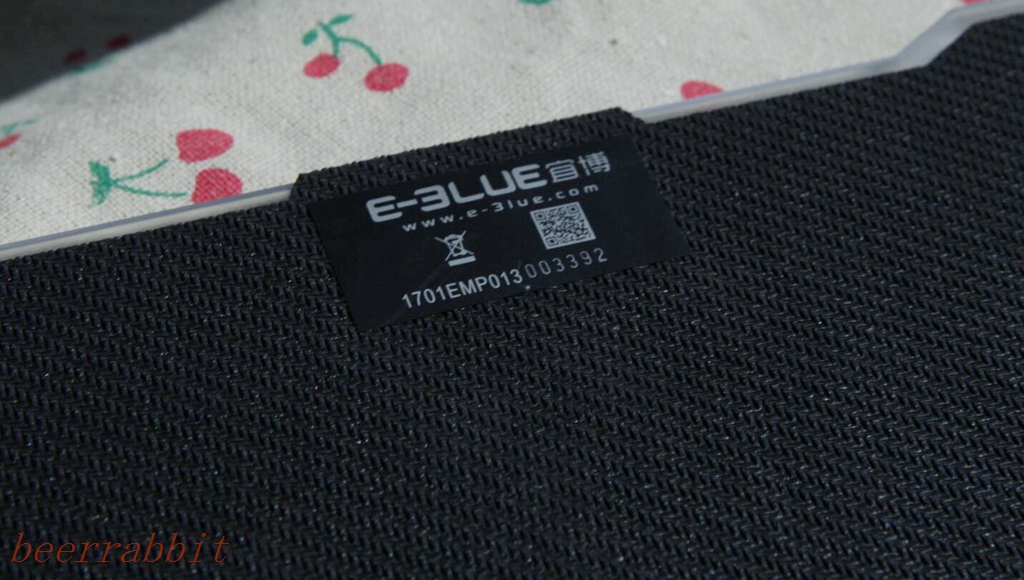 细面鼠标垫推荐edpi,50块钱的rgb鼠标垫推荐