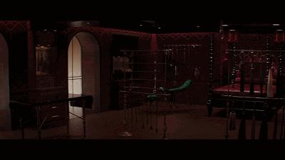 这部*恋虐**的SM大片，给我们展示了一个浪漫唯美的世界