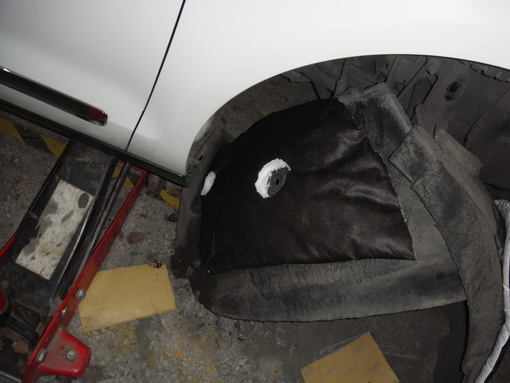 雪铁龙c5轮胎换什么好,胎噪的克星