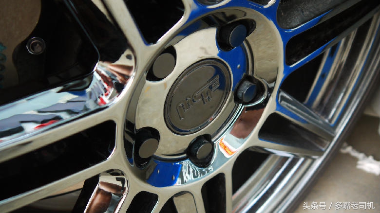 老款福特蒙迪欧致胜车图片,福特蒙迪欧致胜老款改装件