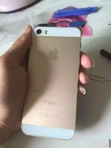 山寨的iphone手机拆解,山寨版iphone拆开