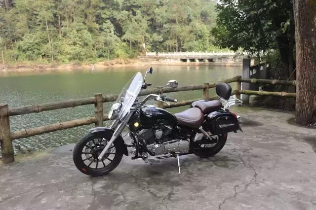 国产巡航摩托车600cc,国产美式v缸太子力帆v16