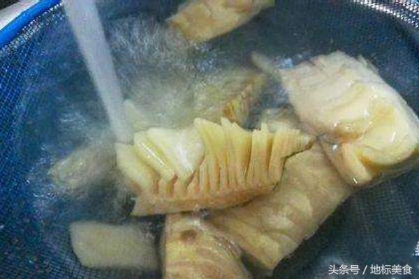 春天怎么能不吃一次新鲜的春笋呢,春笋是春季时令菜好吃又养人