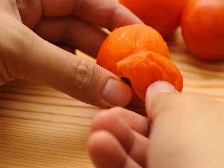 冷藏过的西红柿怎么快速去皮,怎样冷冻西红柿的小妙招