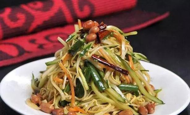 和顺古镇美食小吃推荐,走过和顺古镇的古街古巷