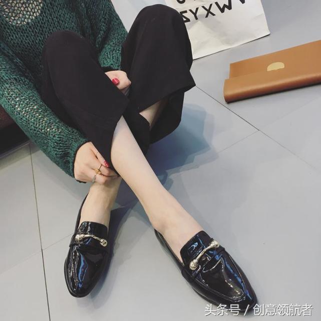 给自己的美足配上美鞋，女人更自信！