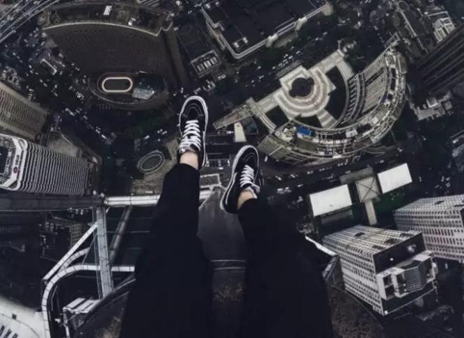 vansstyle36suede权志龙同款,vans格格不入是权志龙代言的么