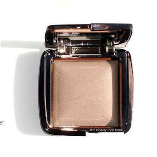 合影你最胖？你缺的不是心眼而是修容高光