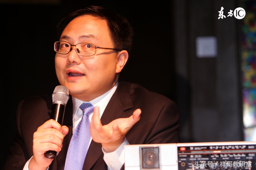 你肯定读不完，网媒学子整了篇关于“自媒体首富”罗振宇的长文