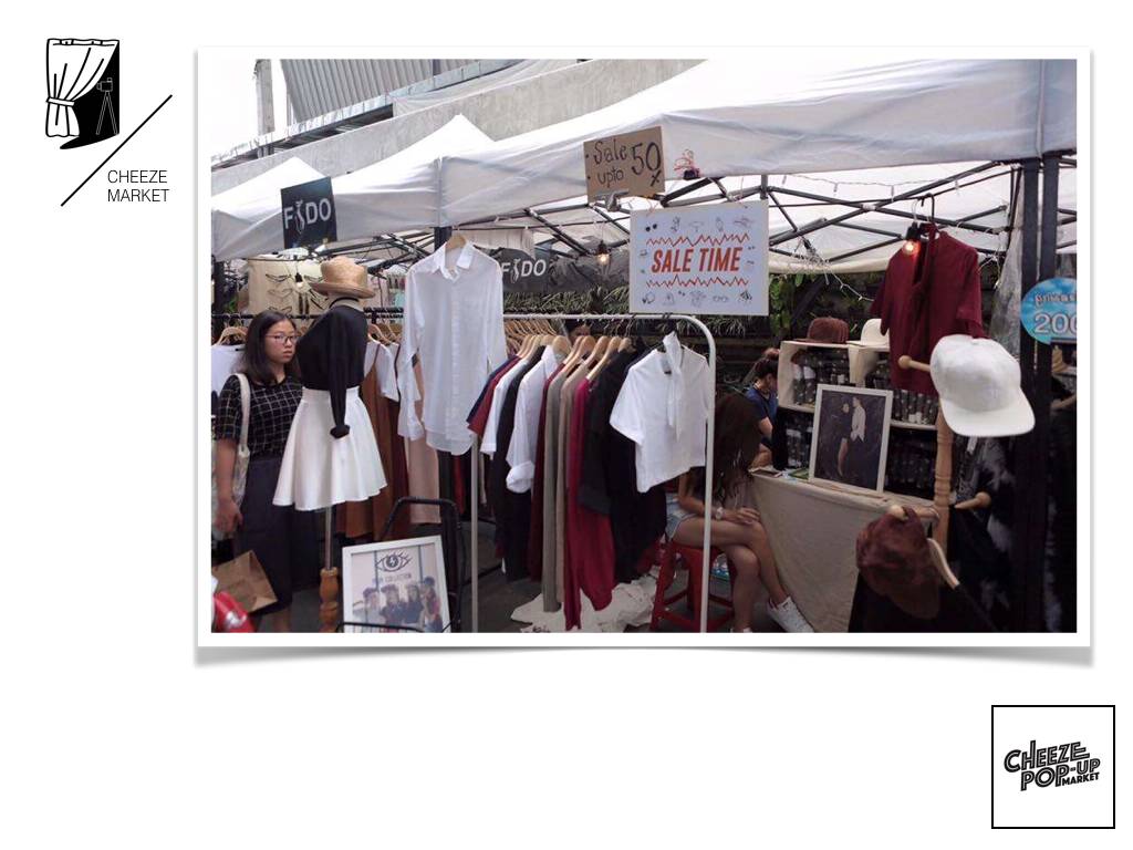 在曼谷,人妖+精油按摩文化市集