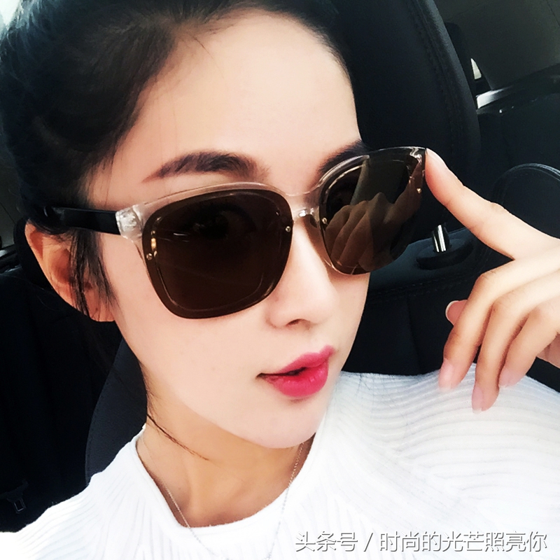 这个夏天你出门必备的太阳镜推荐,炎热夏天少不了一副必备太阳镜