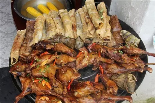 安徽宏村古镇有什么好吃的,黟县宏村旅游必备美食有哪些