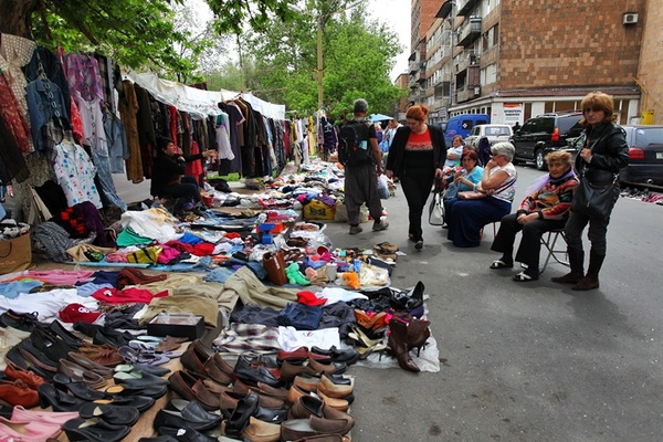 中国竹笛一响，亚美尼亚古董市场上的乐器贩子脸就红了