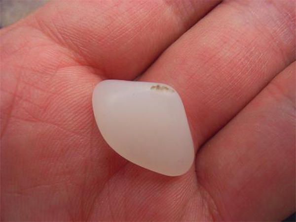 和田墨玉桃花石值钱吗,桃花石和田玉