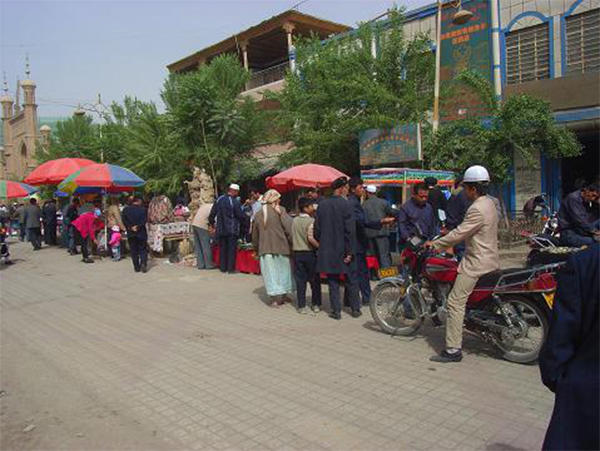 和田墨玉桃花石值钱吗,桃花石和田玉