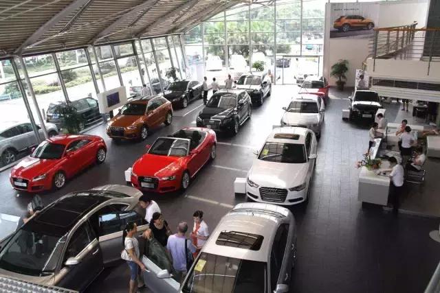 4s店卖一辆车能赚多少钱,一辆车4s店赚多少