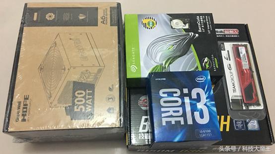 如何选择组装好了的电脑主机,如何买电脑来组装