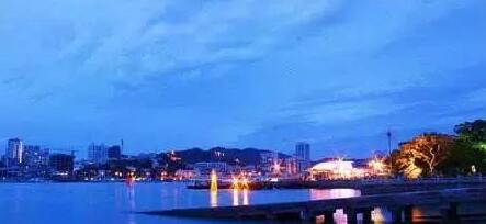 机票大跳水的城市,机票大跳水能不能要求退差价