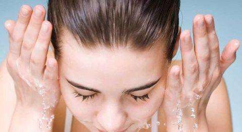 手机用多了眼疲劳,手机玩多了眼睛干涩用什么眼药水