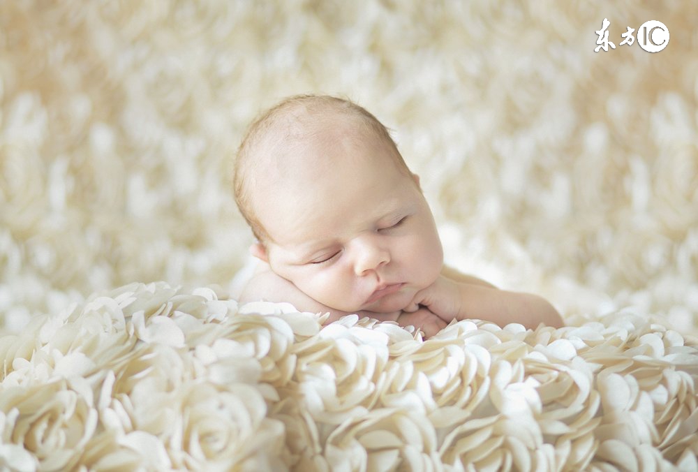 新生宝宝怎么调整睡眠时间,新生儿睡眠小技巧