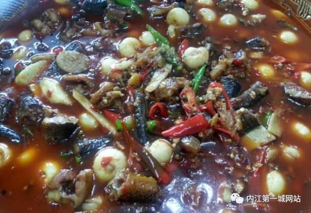 喜欢往咔咔角角拱的内江人，都找不到这几家塞满回头客的烂摊摊！