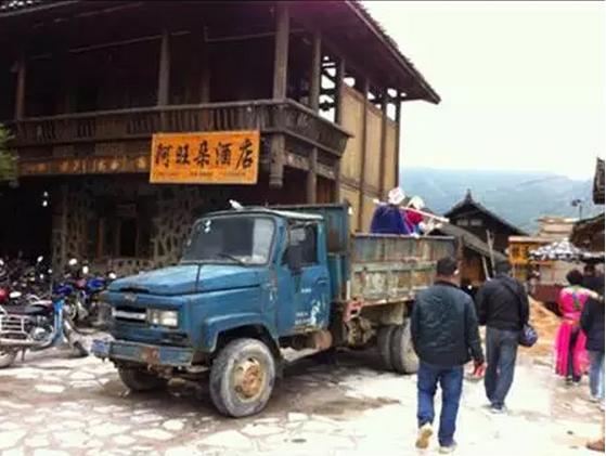 顺丰王卫上市照片,王卫不愿意让顺丰上市吗