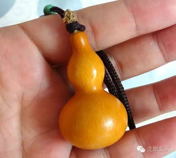 冬天适合把玩什么手串,又到了佩戴手串最好的季节