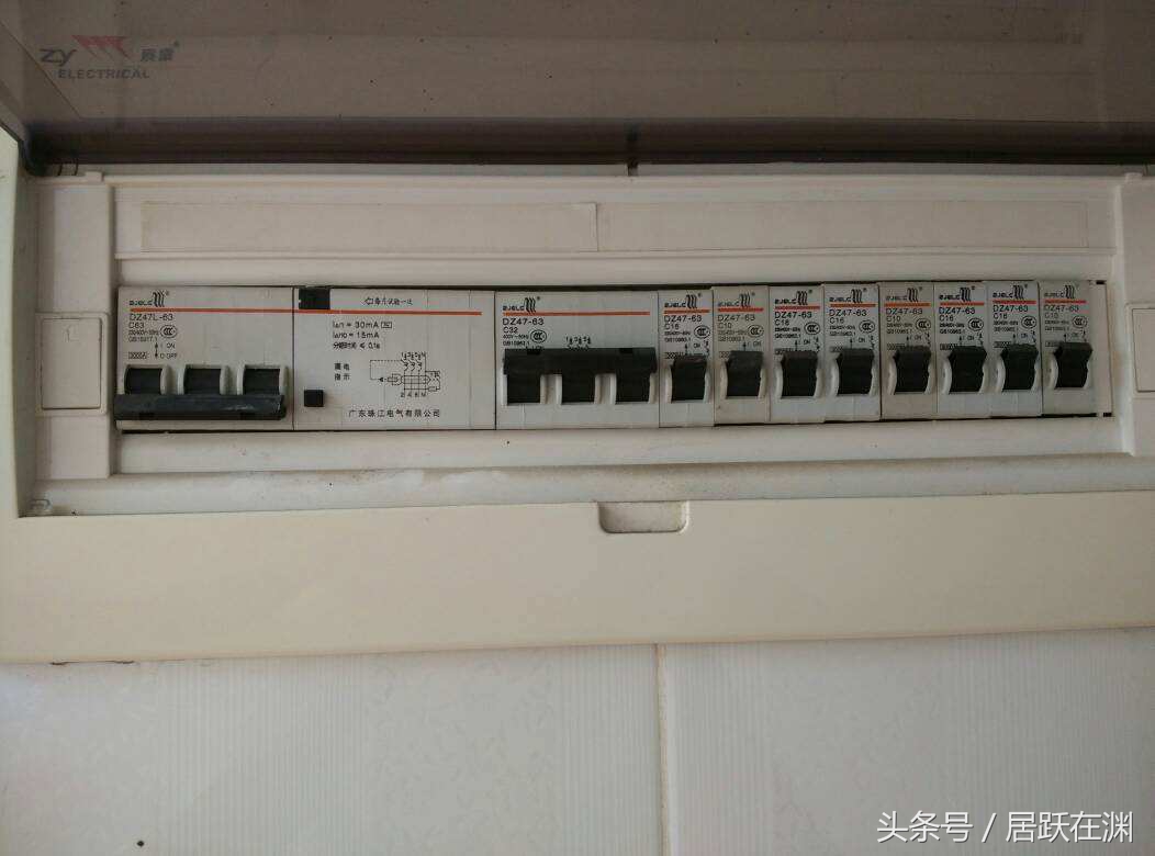 电灯断路器跳闸怎么解决,电灯电路跳闸