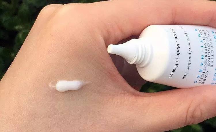 一款日本祛痘膏八百多块钱,最多销量的祛痘护肤品