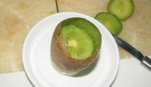 吃猕猴桃的正确姿势是什么,涨姿势学技术