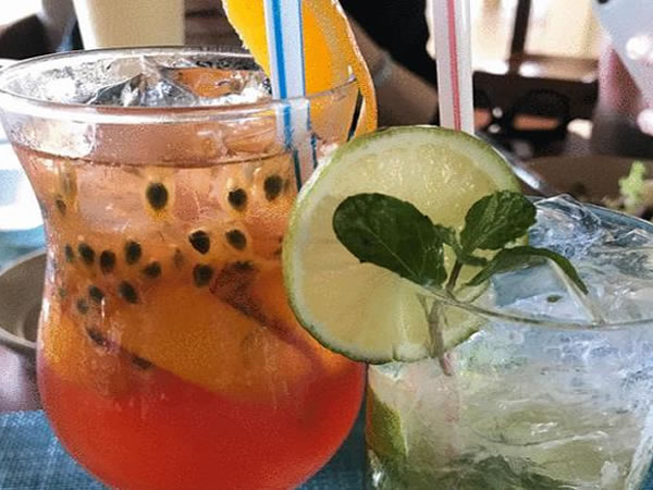 马尔代夫美居岛旅游,体验马尔代夫水屋