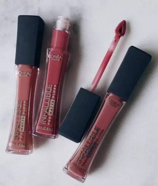 唇釉豆沙色排行榜10强,桃红色豆沙色显白唇膏唇釉