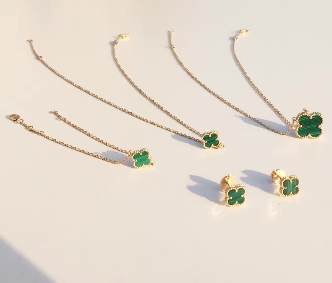 送给自己心仪的女生有哪些饰品推荐呢？