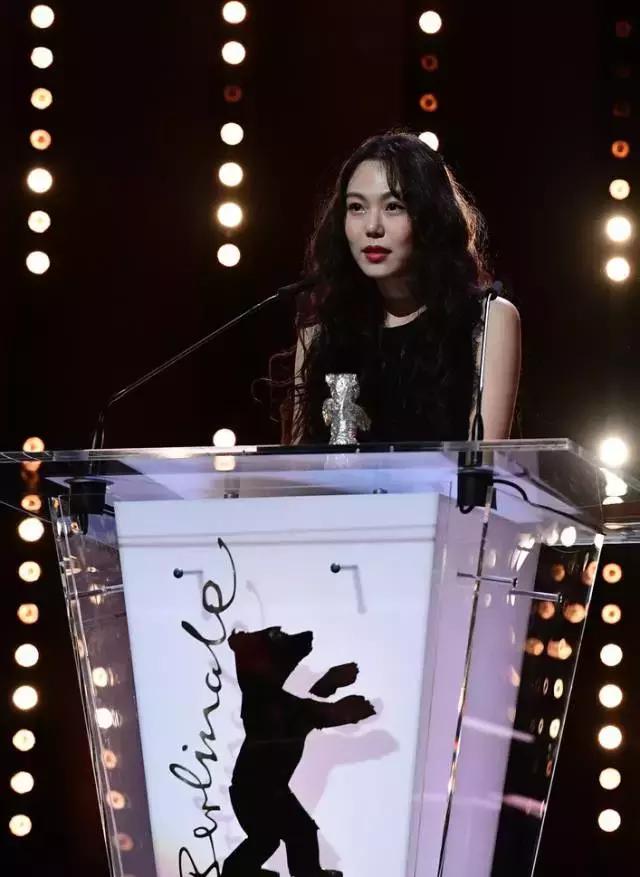 富商集邮、多次当小三称挡不住，这也许是娱乐圈最出格的女星