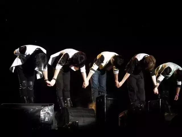 新华路武汉足球,武汉市江汉区新华路17号