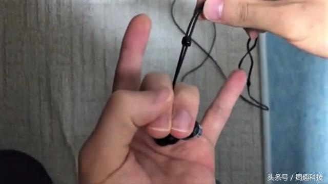 耳机线清洁小技巧,怎么样让耳机线不容易打结