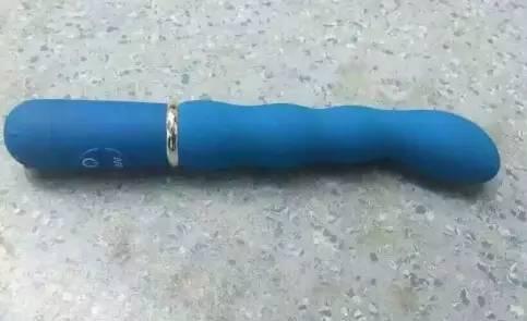 杭州男子肛门被塞20公分长振动棒称年会被恶搞(图