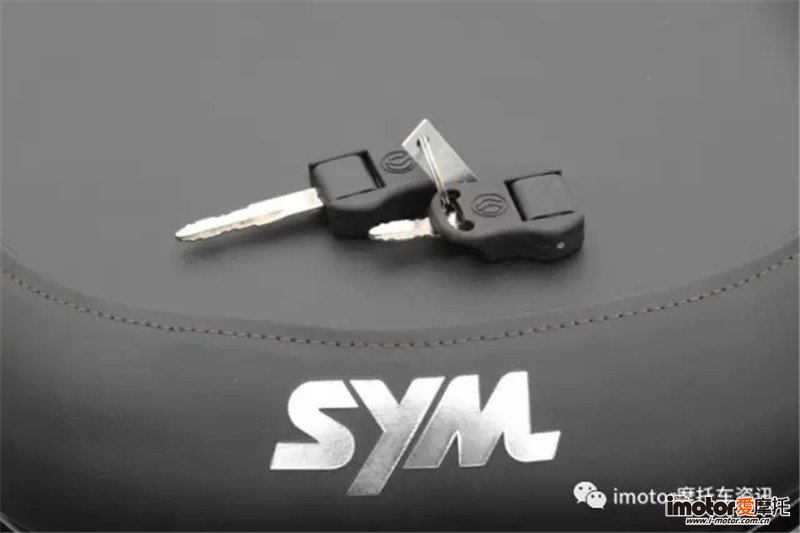 测评三阳FiddleIII高性能水冷125