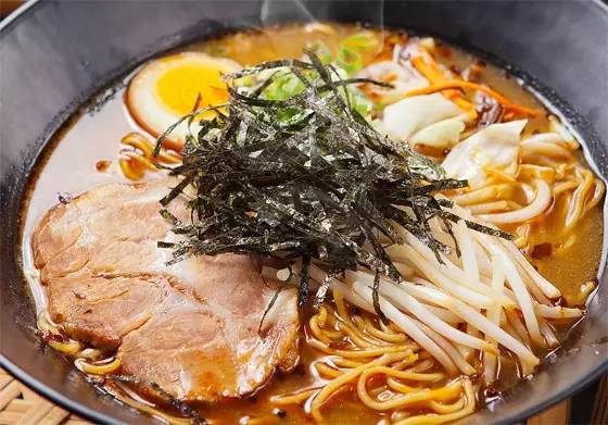 日本拉面深深吸引人们的秘密,日本拉面揭秘