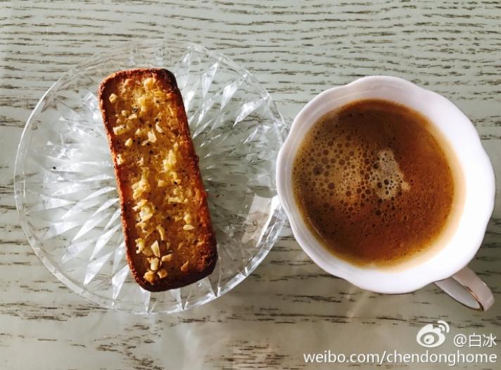 这好像是个假*冰白**,变美食博主可还行?!