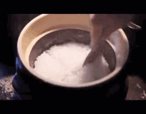 将一个濒临倒闭的百年米店做到年入15亿，他却更怕孩子们