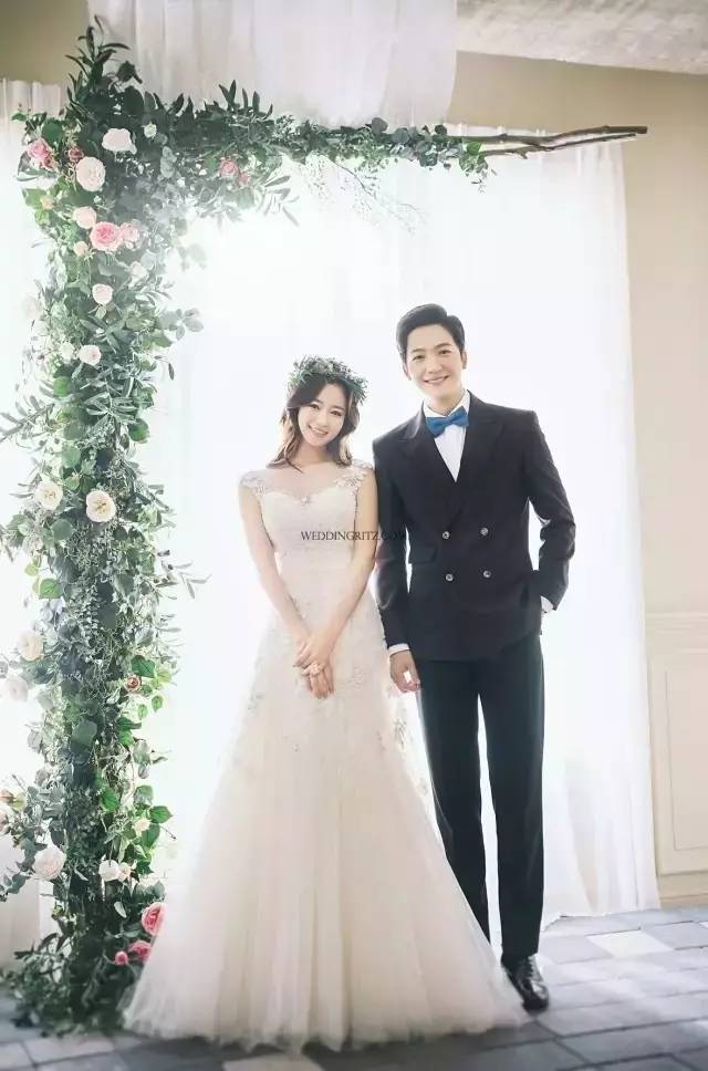 婚纱照夜景闪光灯摄影技巧,室内婚纱复古暖光怎么拍摄