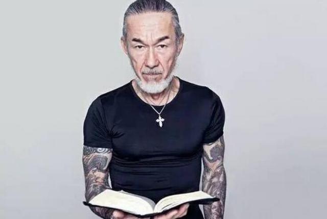 我去做过很多礼拜，却没见过酱婶的牧师