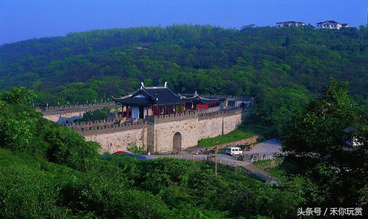 四方城景区你碰到大明星怎么办？一起客串演员的滋味再嗲不过瘾