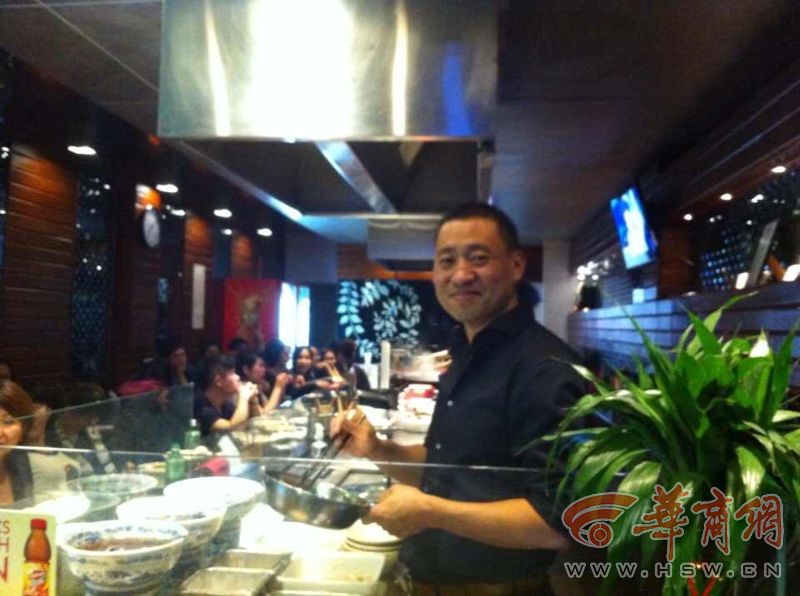 老外来华留学后创业摆摊,出国劳务澳大利亚急招人