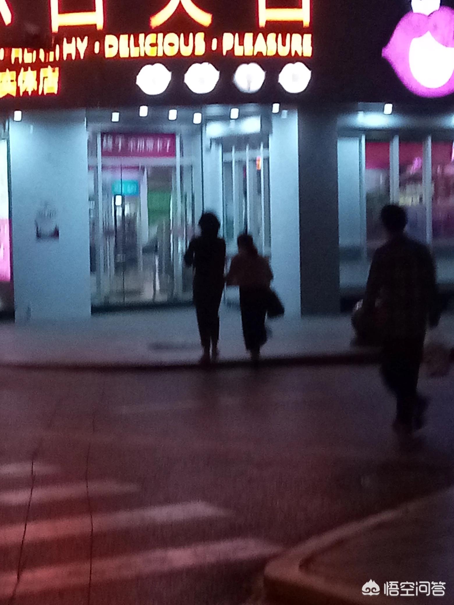 初中毕业生上铁路技校有前途吗,初中毕业上高铁班前景怎样