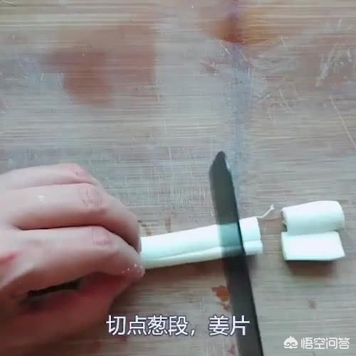 为什么买大骨要十几元一斤,现在很多自助大骨才29一位随便吃?