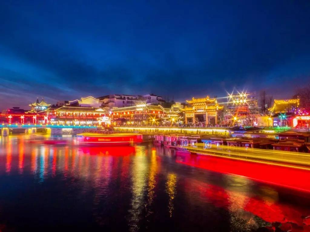 秦淮灯会有哪些看点值得你来,第35届秦淮灯会璀璨亮灯