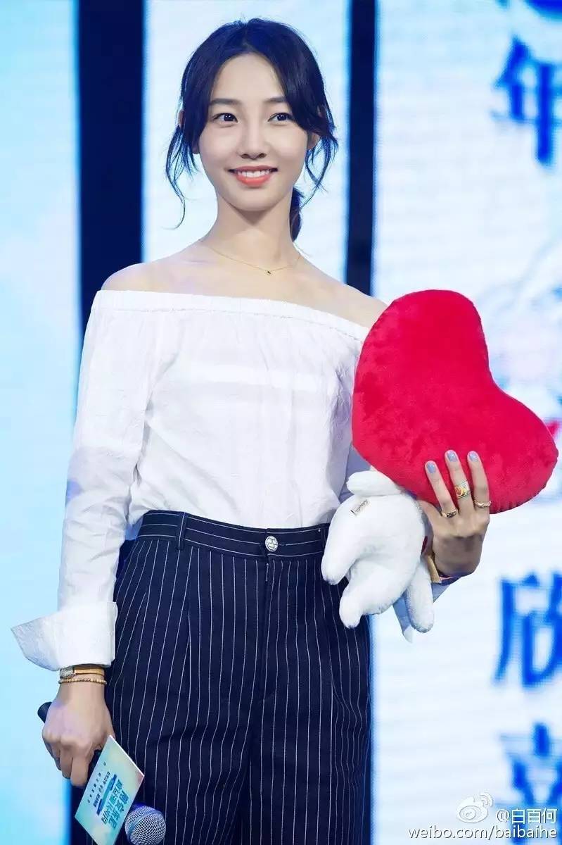 Madam问答室丨去皱精华，小个子阔腿裤穿搭，闭口怎么去，痘印平价精华，甘蔗型身材穿搭